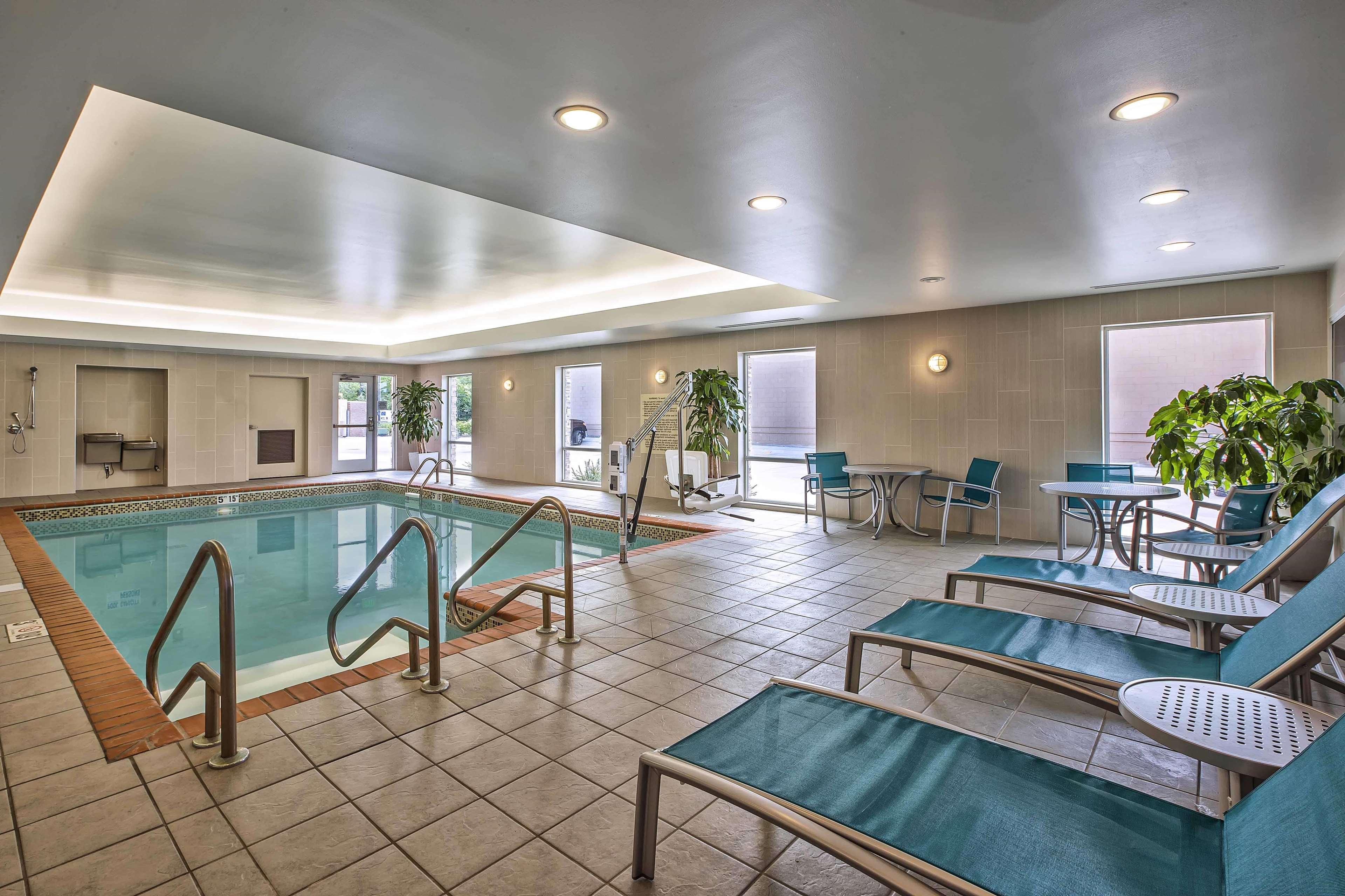 Hampton Inn By Hilton West Bloomfield Novi Фармінґтон-Гіллс Екстер'єр фото